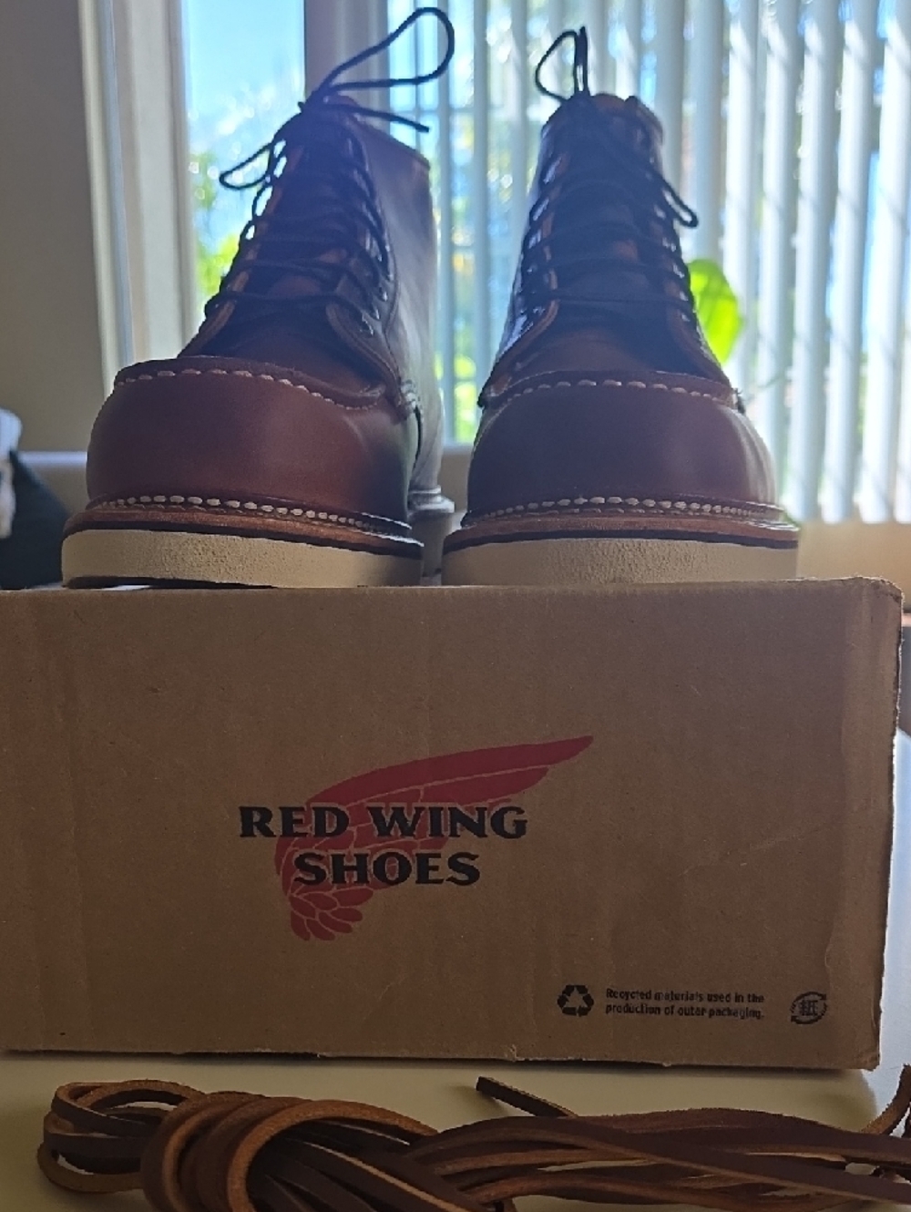 RED WING Men's Brown Leather Moc Toe Work Boots - Picture 14 of 16
